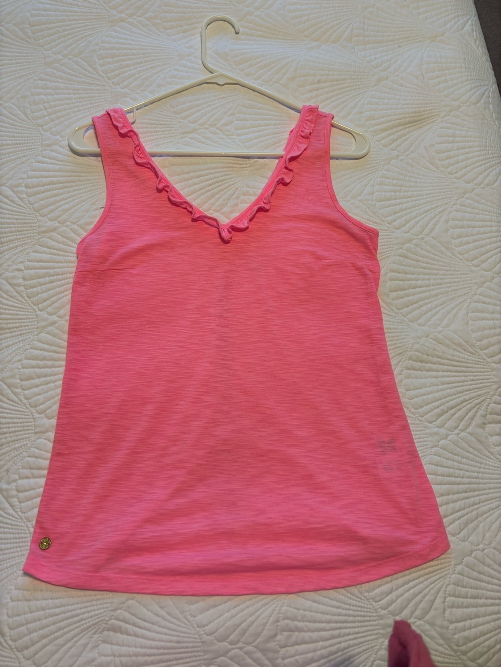 Lilly Pulitzer Women’s XS Pink Ruffle V-Neck Tank Top